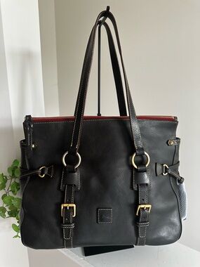 Dooney & Bourke Large Florentine Smith Bag
